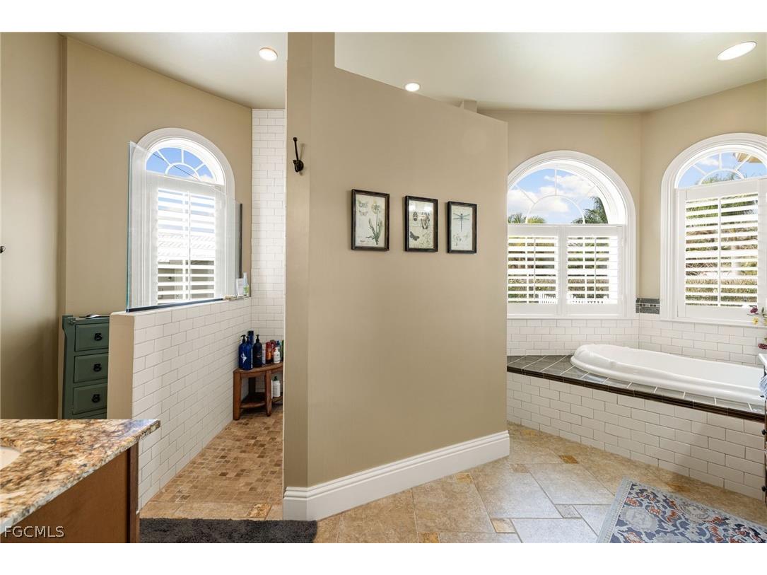 4140 Horse Creek Boulevard Fort Myers FL 33905 2026011121 image13