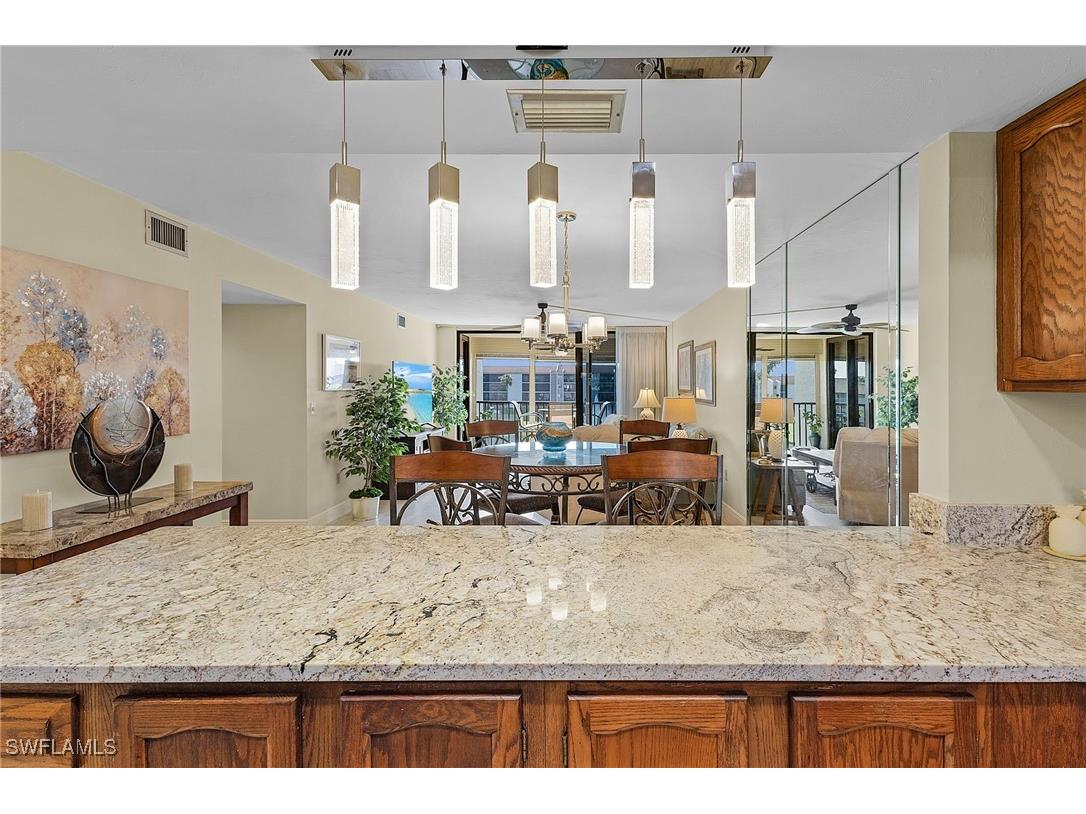 4140 Steamboat Bend E #302 Fort Myers FL 33919 224103883 image1