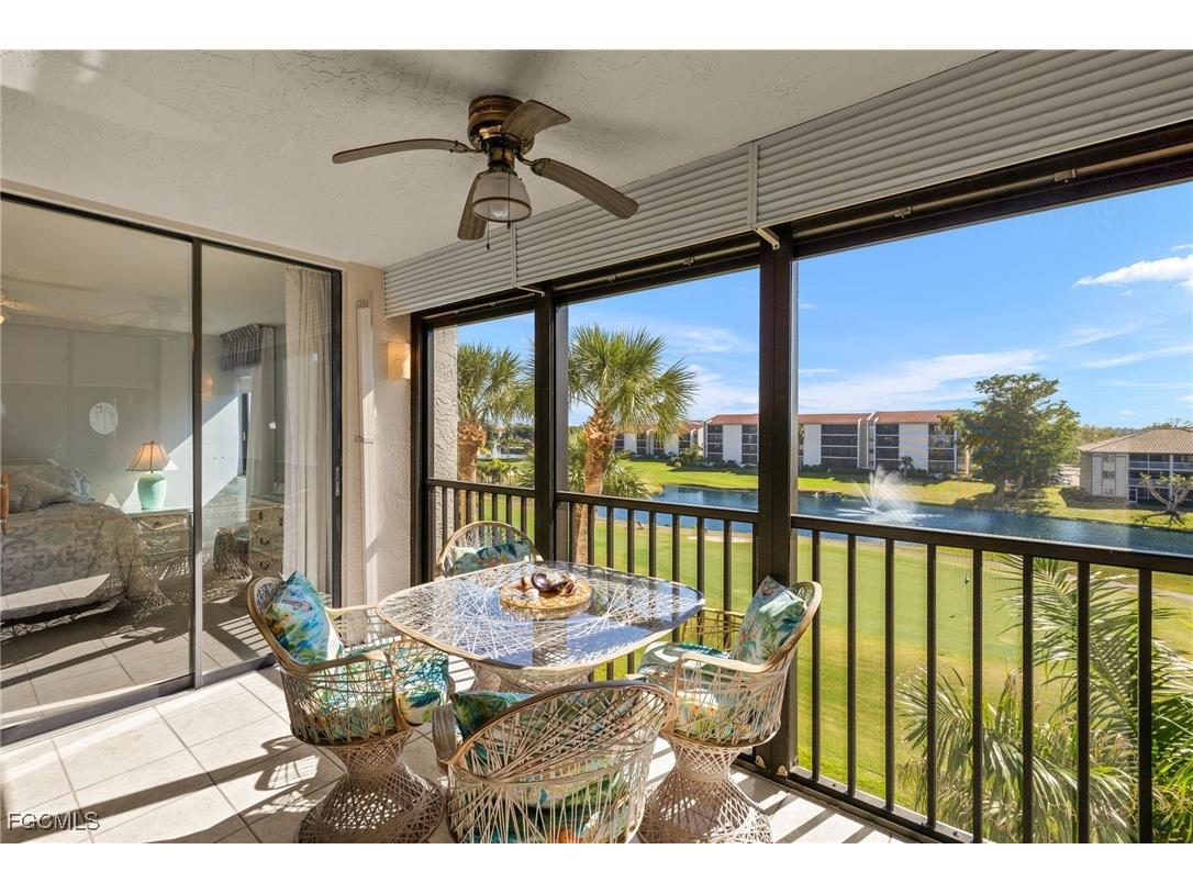 4140 Steamboat Bend E #404 Fort Myers FL 33919 2025011330 image1