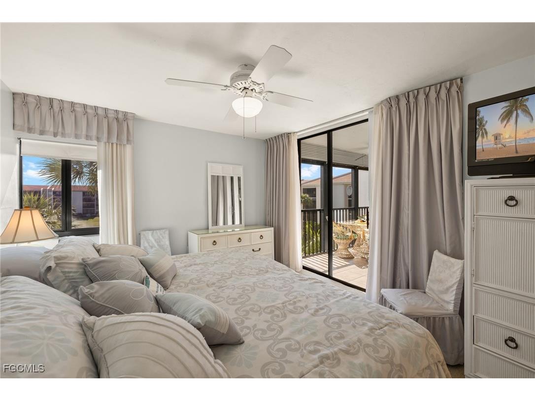 4140 Steamboat Bend E #404 Fort Myers FL 33919 2025011330 image12