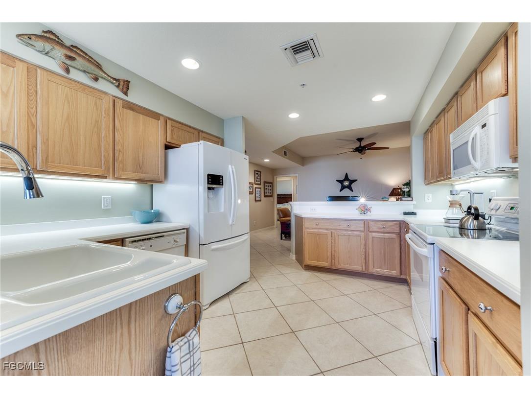 4141 Bay Beach Lane #442 Fort Myers Beach FL 33931 2025023230 image7