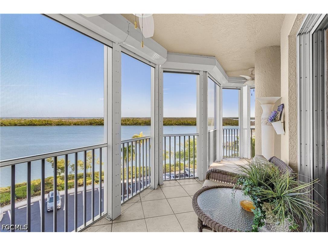 4141 Bay Beach Lane #456 Fort Myers Beach FL 33931 2026015481 image1