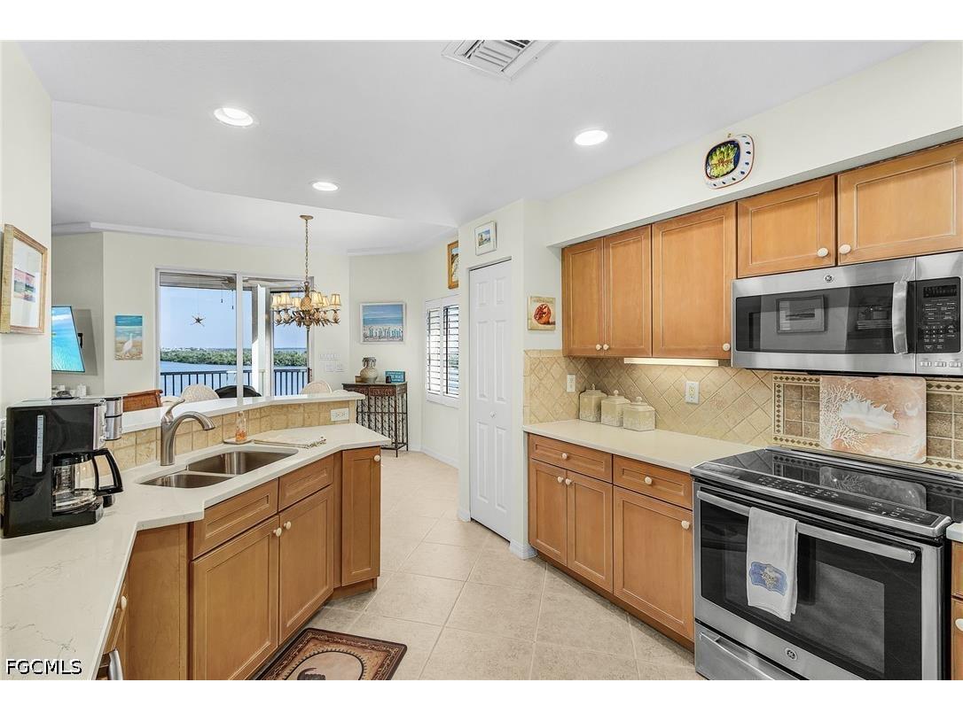 4141 Bay Beach Lane #456 Fort Myers Beach FL 33931 2026015481 image10