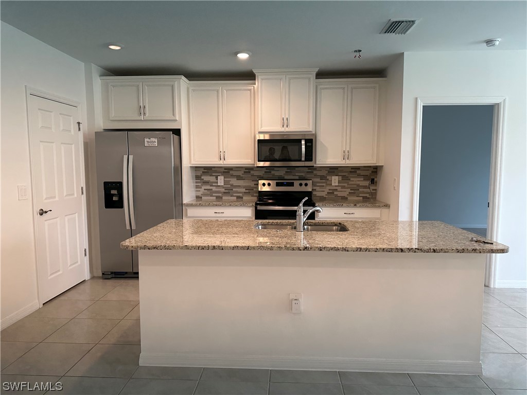 4142 Bloomfield Street Fort Myers FL 33916 223036681 image1