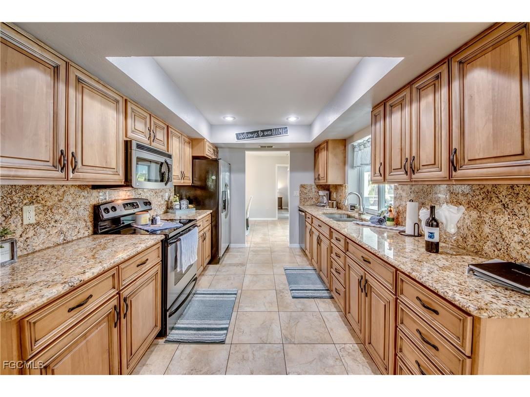 4142 SW 22nd Court Cape Coral FL 33914 2025010098 image7