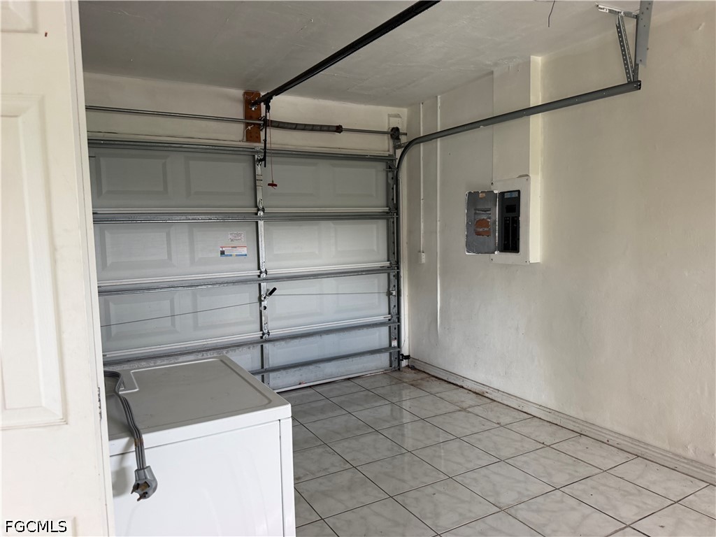 4143 Country Club Boulevard Cape Coral FL 33904 2026028034 image12