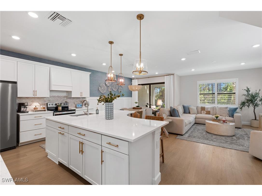 4144 Sonoma Oaks Circle Naples FL 34119 225024826 image1