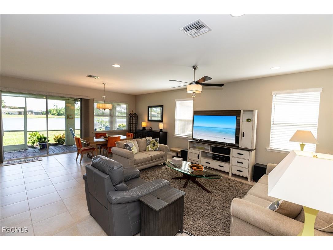 4147 Dutchess Park Road Fort Myers FL 33916 2025013154 image6