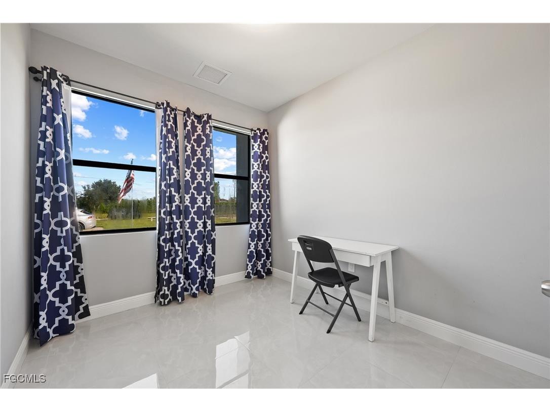 4148 54th Avenue NE Naples FL 34120 2025015694 image11