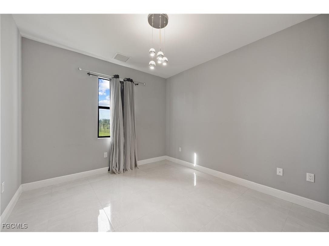 4148 54th Avenue NE Naples FL 34120 2025015694 image17