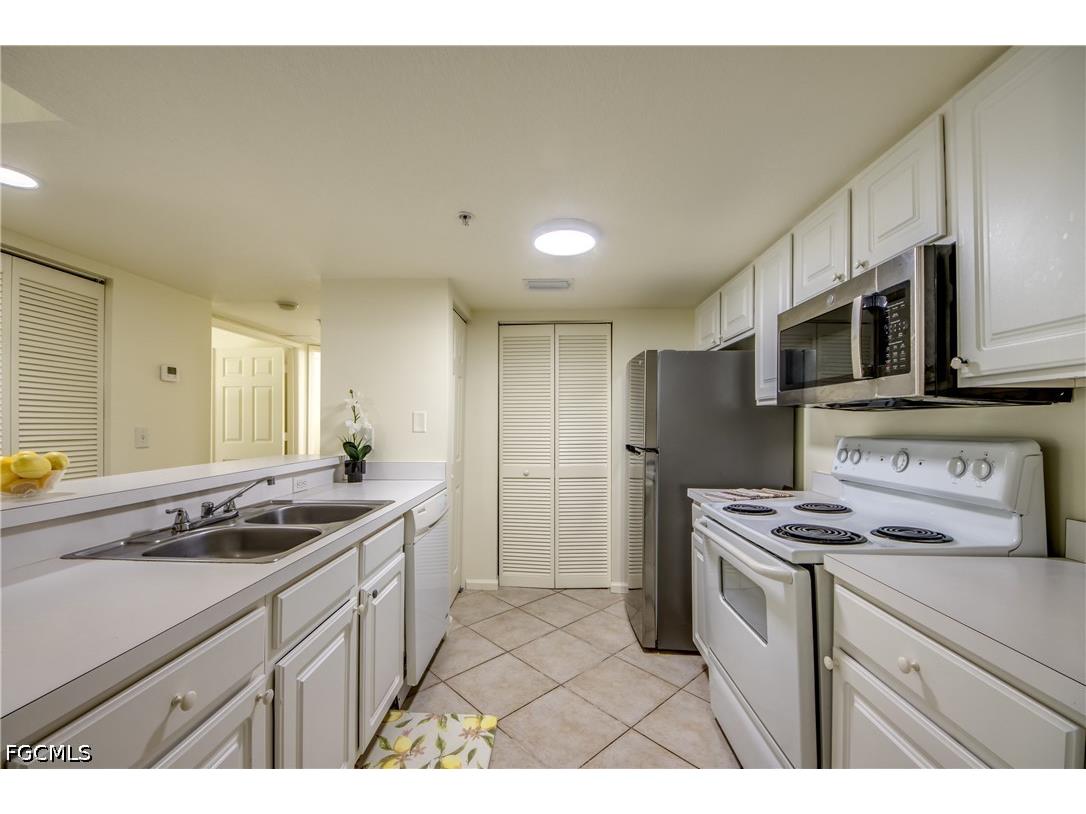 4149 Residence Drive #809 Fort Myers FL 33901 2026022630 image11