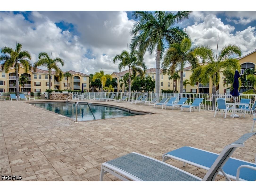 4149 Residence Drive #809 Fort Myers FL 33901 2026022630 image4