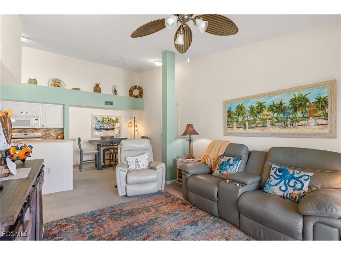 4149 Residence Drive #824 Fort Myers FL 33901 2025024225 image1