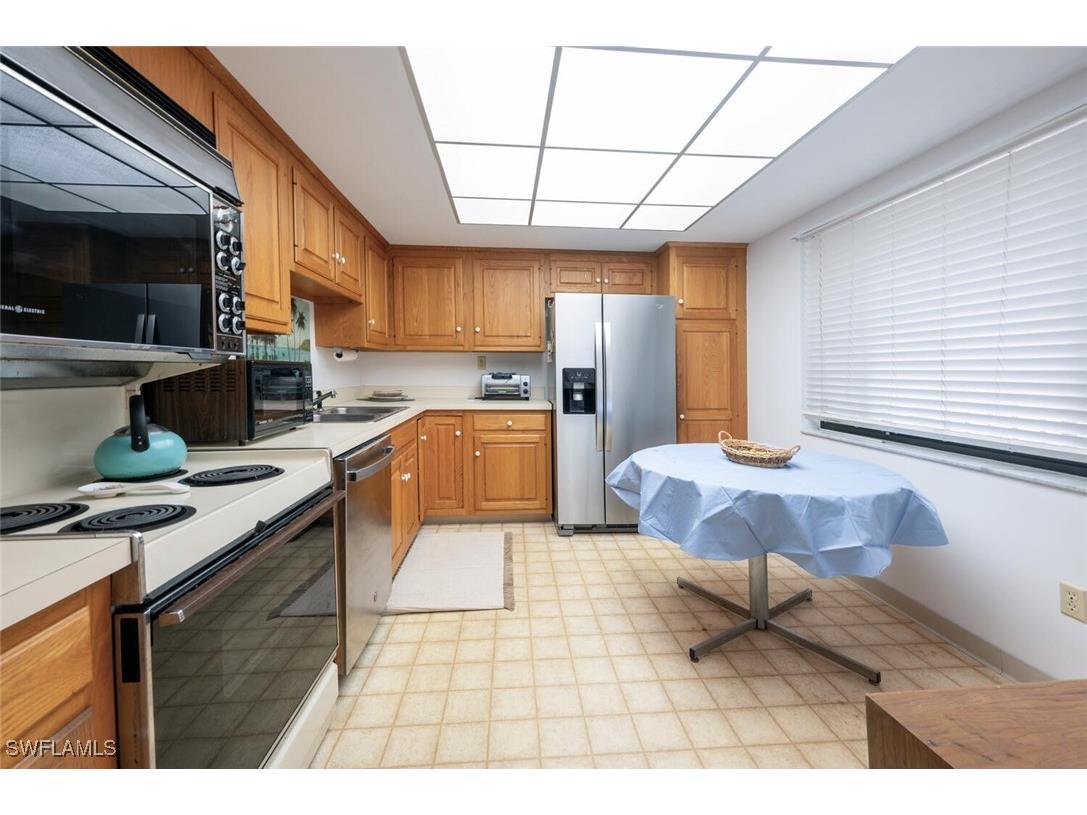 415 Augusta Boulevard #311 Naples FL 34113 225008685 image11