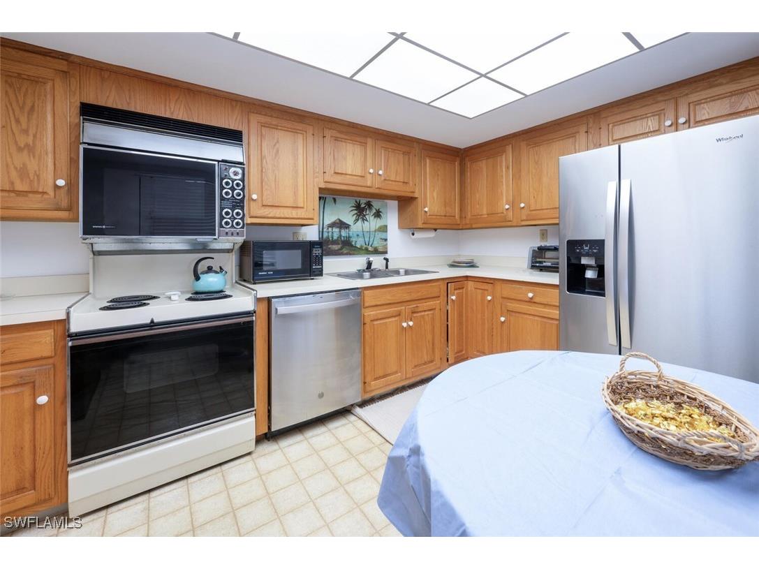 415 Augusta Boulevard #311 Naples FL 34113 225008685 image12