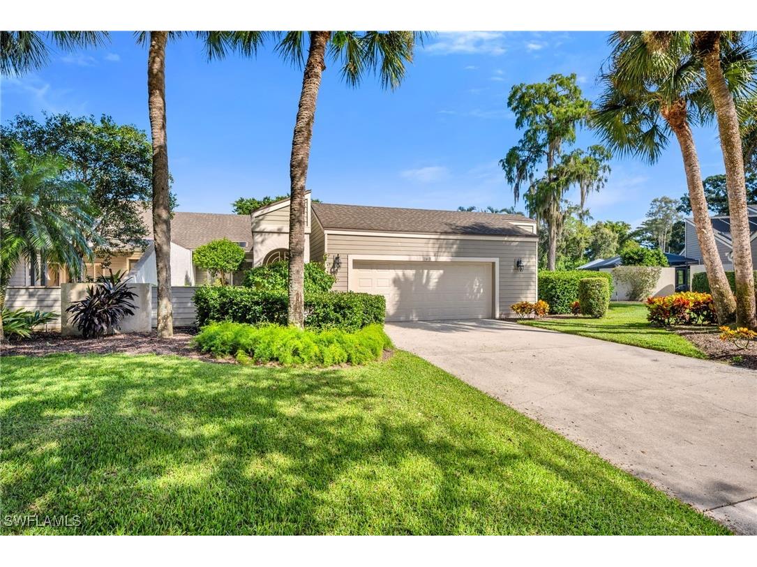 415 Edgemere Way N #2 Naples FL 34105 225069401 image13