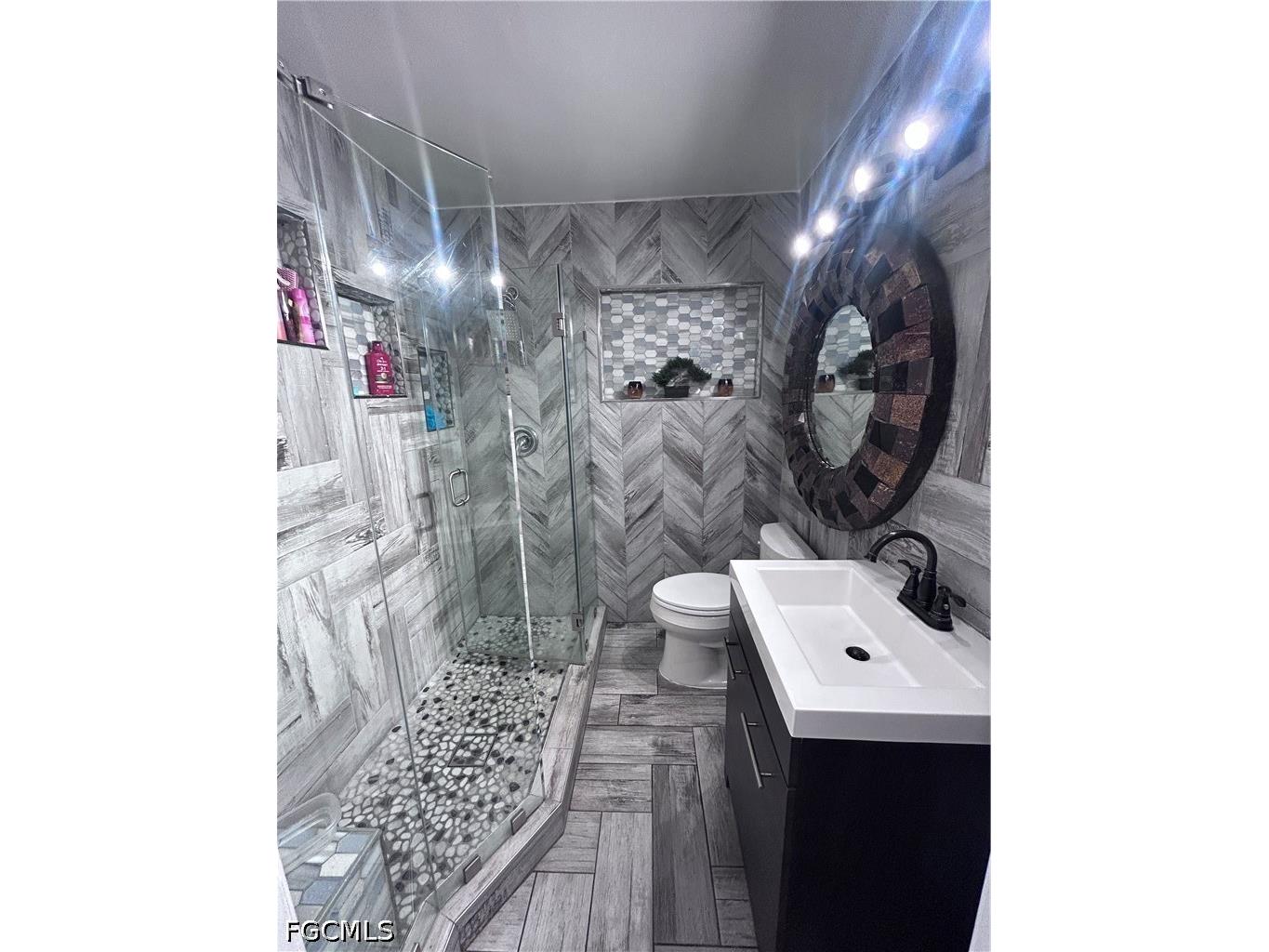 415 Fairfax Drive Fort Myers FL 33905 2026026619 image5