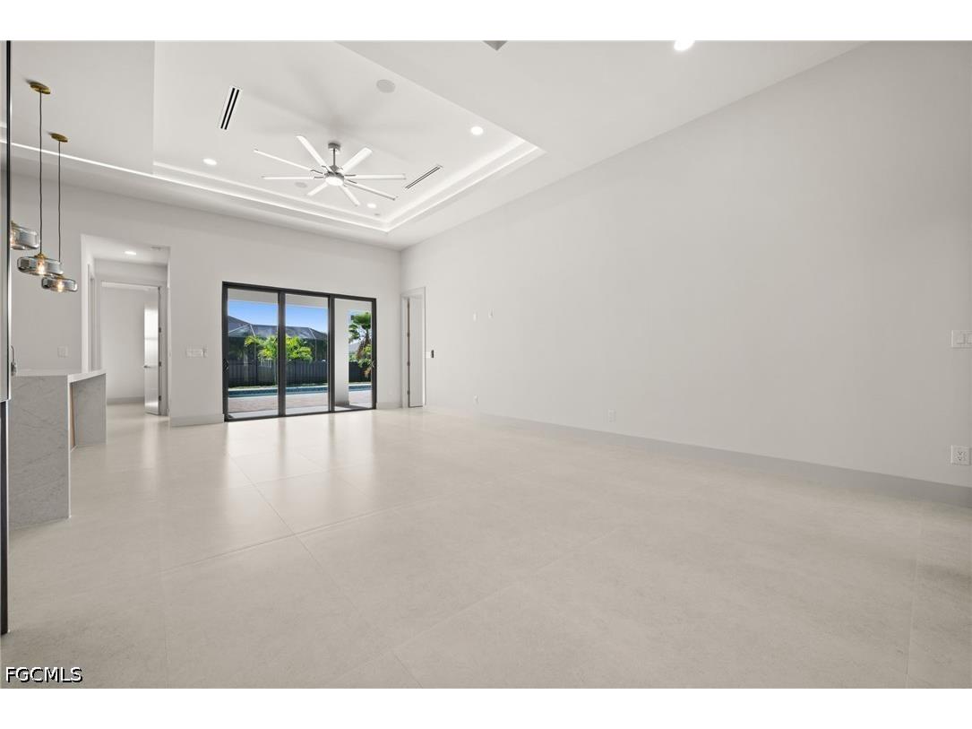 415 NW 37th Avenue Cape Coral FL 33993 2026018001 image4