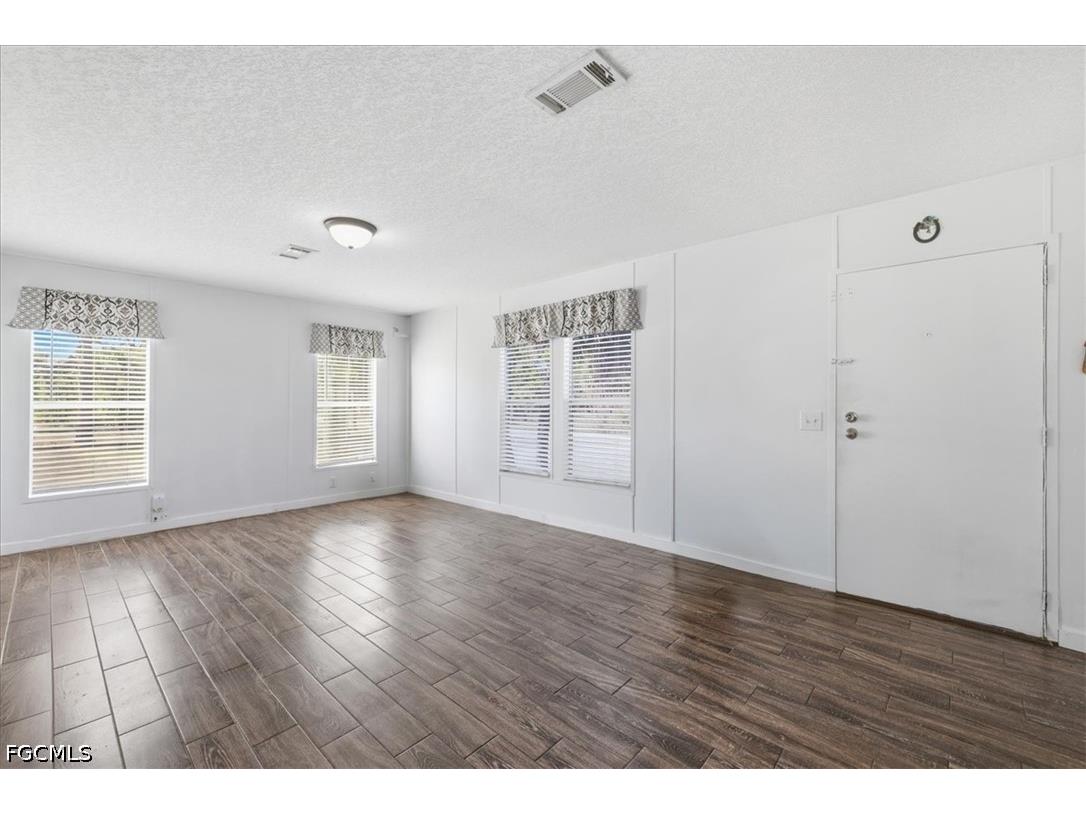 415 S Kennel Street Clewiston FL 33440 2026014240 image2