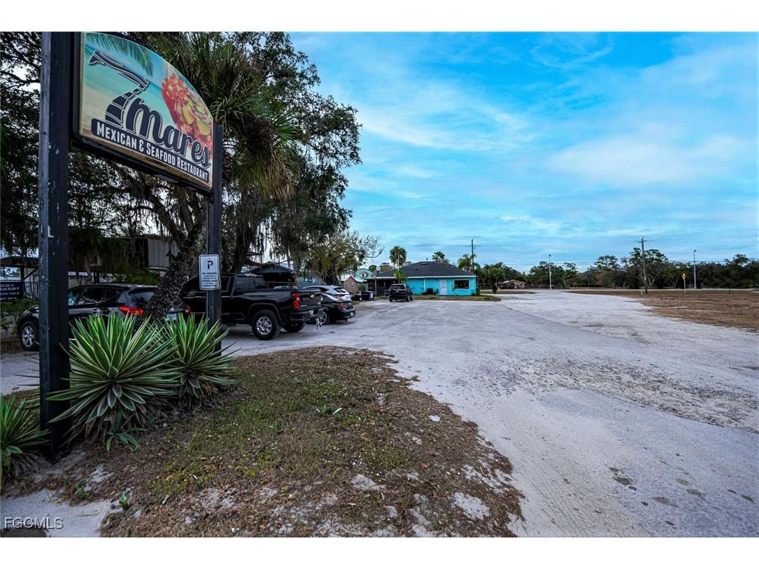 415 S Main Street Labelle FL 33935 2026002470 image18
