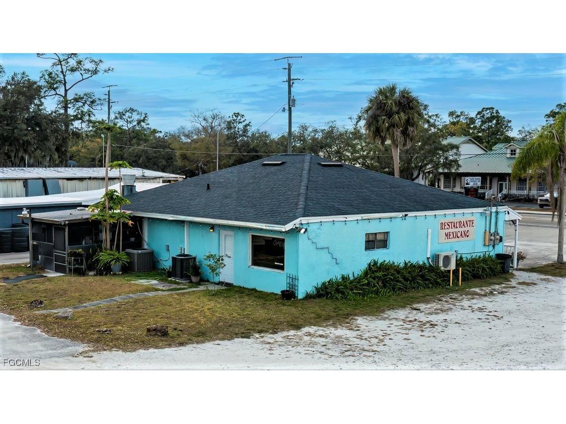 415 S Main Street Labelle FL 33935 2026002470 image2