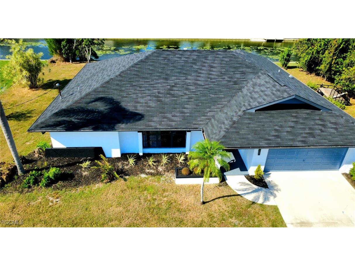 415 SW 7th Terrace Cape Coral FL 33991 2025009227 image1