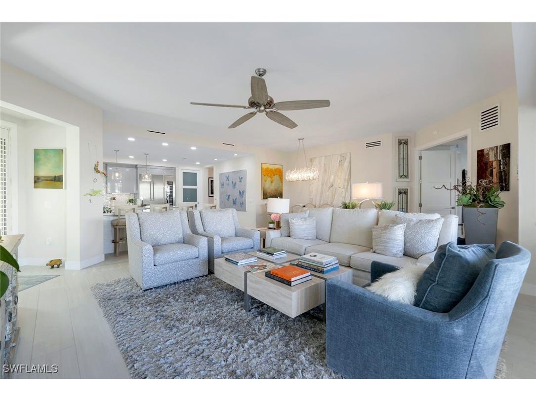 415 Sea Grove Lane #102 Naples FL 34110 225081888 image1