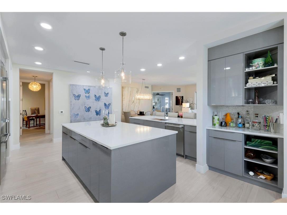 415 Sea Grove Lane #102 Naples FL 34110 225081888 image8