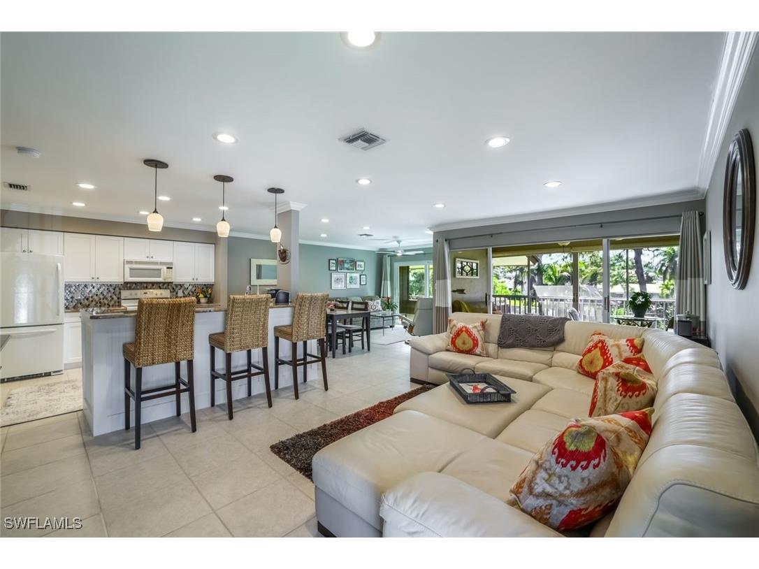 4150 Belair Lane #203 Naples FL 34103 225009928 image1