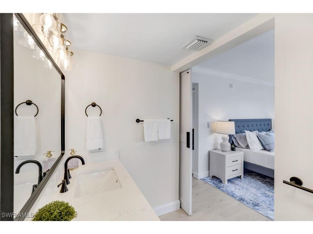 4150 Crayton Road #B2 Naples FL 34103 225069857 image11