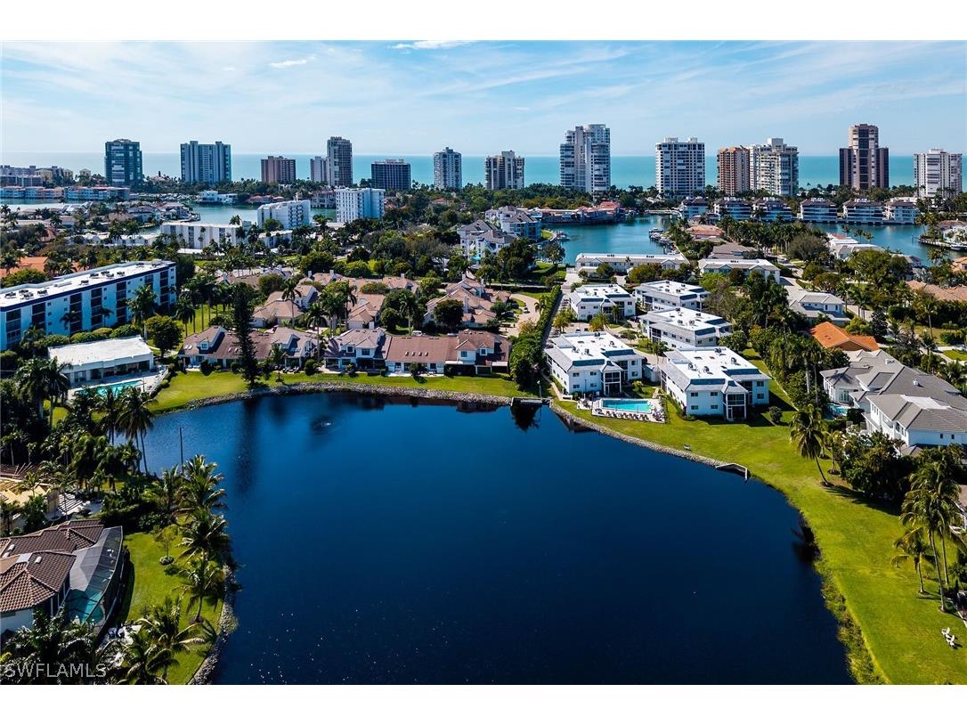 4150 Crayton Road #B6 Naples FL 34103 226006859 image1