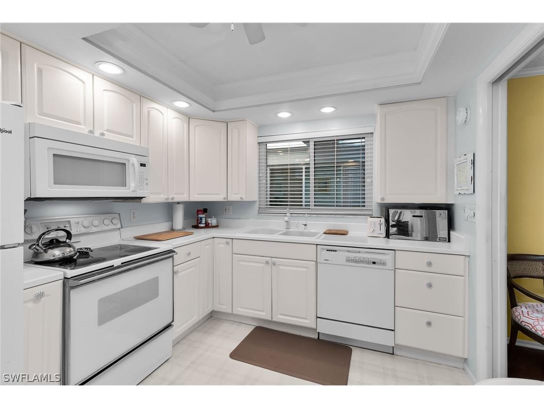 4150 Crayton Road #B6 Naples FL 34103 226006859 image10