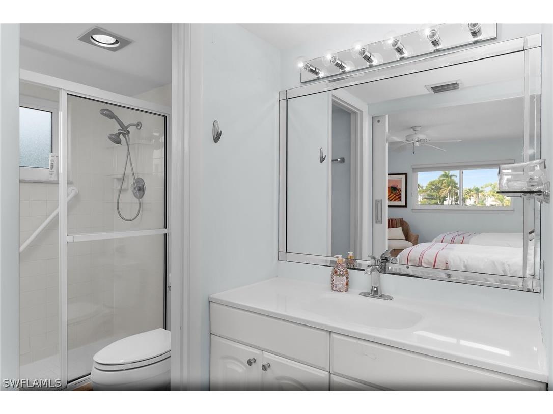 4150 Crayton Road #B6 Naples FL 34103 226006859 image17