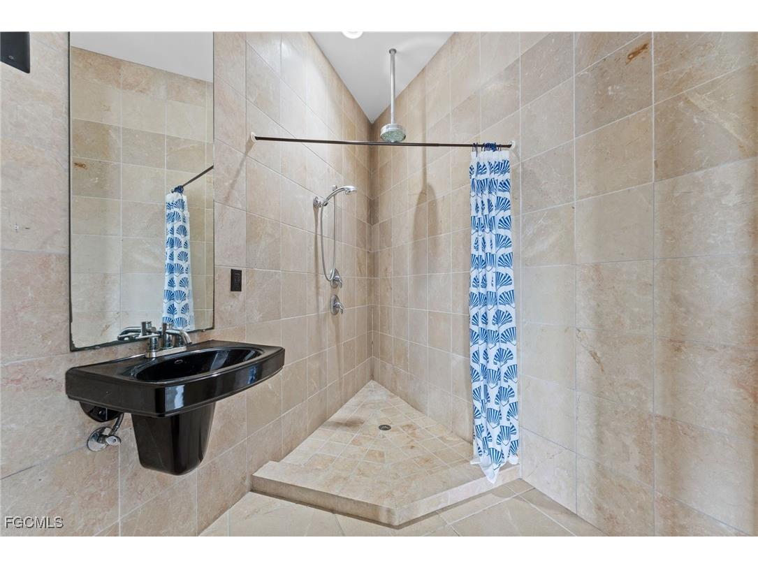 4150 Dingman Drive Sanibel FL 33957 2026004946 image36