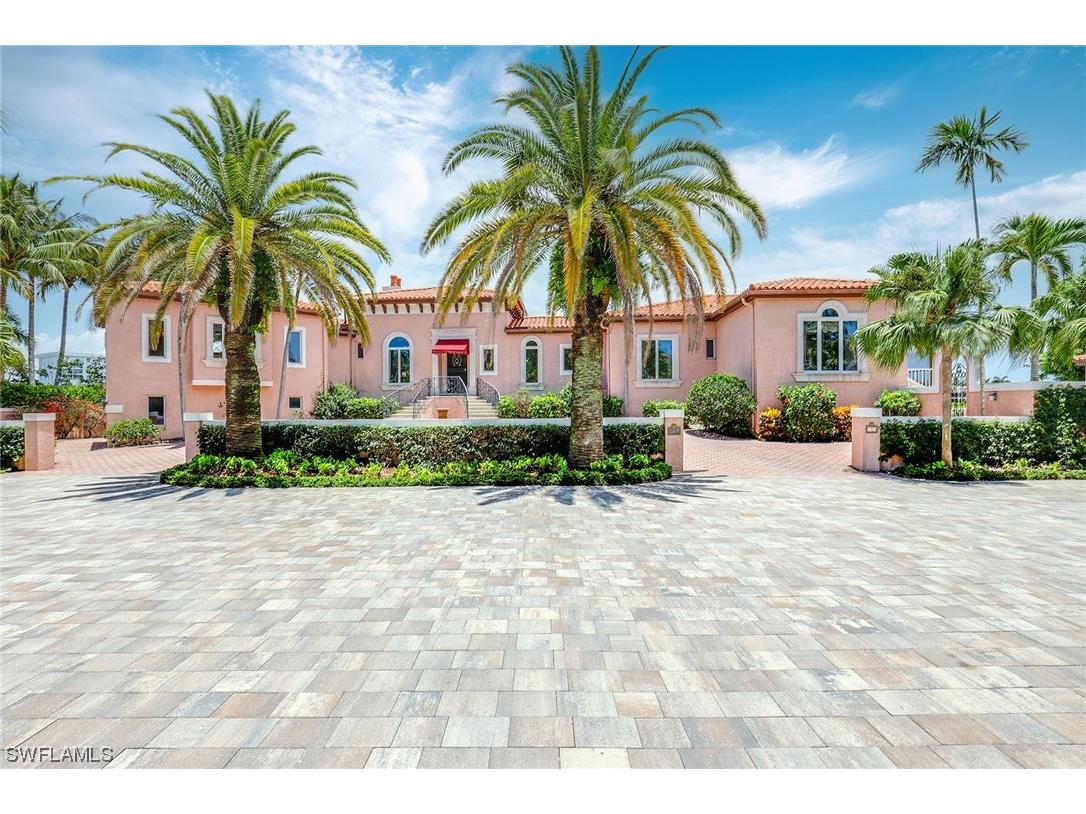 4150 Gulf Shore Boulevard N #2 Naples FL 34103 222044728 image1