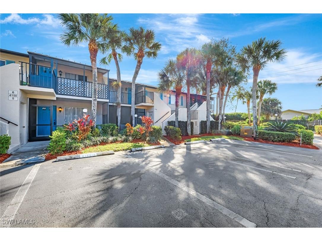 4150 Looking Glass Lane #5 Naples FL 34112 225083101 image1