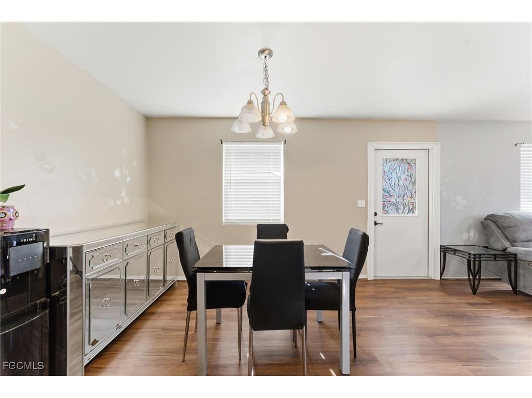 4151 Garden Boulevard Cape Coral FL 33909 2025018581 image12