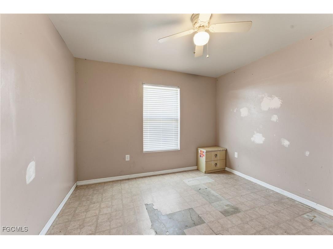 4151 Garden Boulevard Cape Coral FL 33909 2025018581 image20