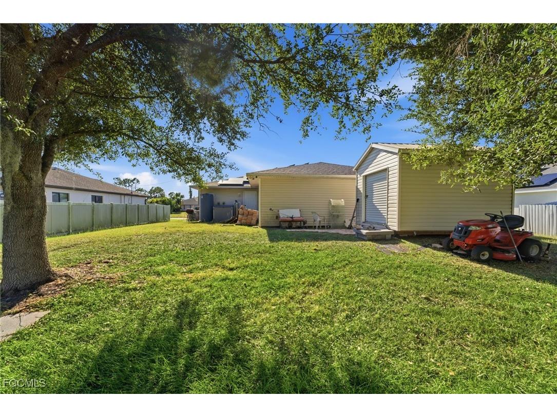 4151 Garden Boulevard Cape Coral FL 33909 2025018581 image22