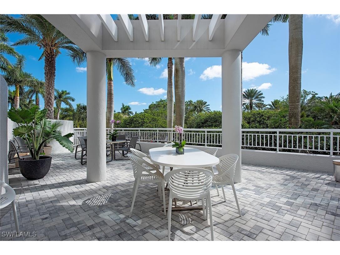 4151 Gulf Shore Boulevard N #201 Naples FL 34103 225078024 image1