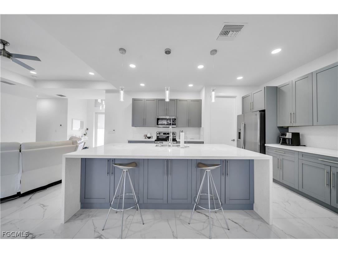 4151 NE 15th Avenue Cape Coral FL 33909 2026012194 image11
