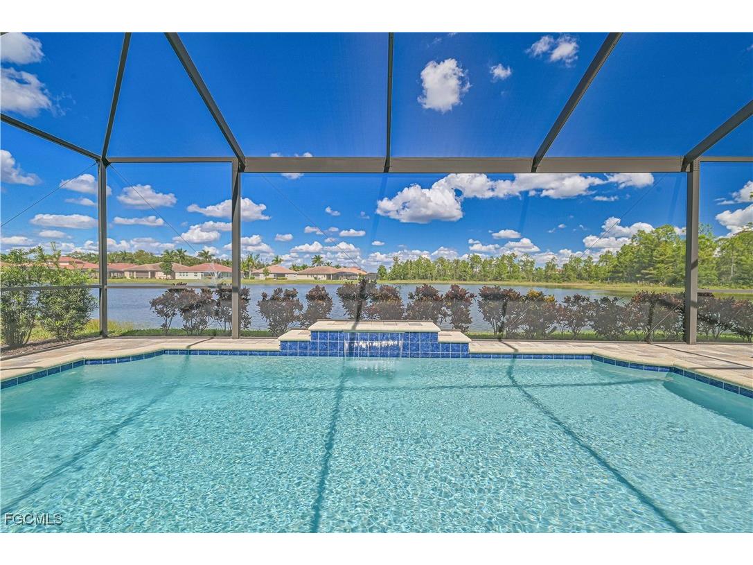 4155 Dutchess Park Road Fort Myers FL 33916 2025015035 image1