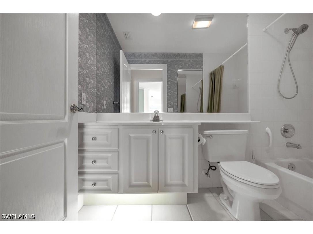 4155 Los Altos Court Naples FL 34109 226019389 image38