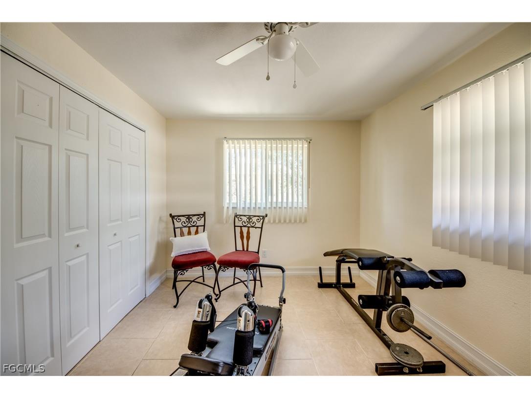 4156 Country Club Boulevard SE Cape Coral FL 33904 2026011004 image17