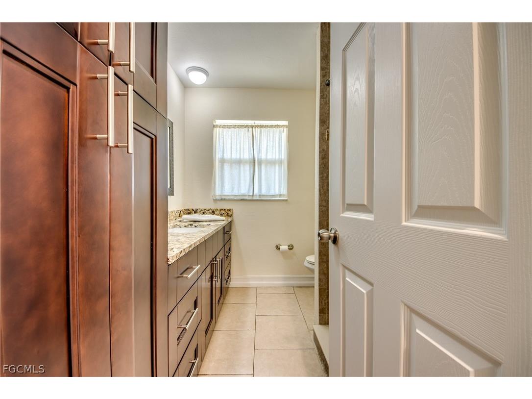 4156 Country Club Boulevard SE Cape Coral FL 33904 2026011004 image18