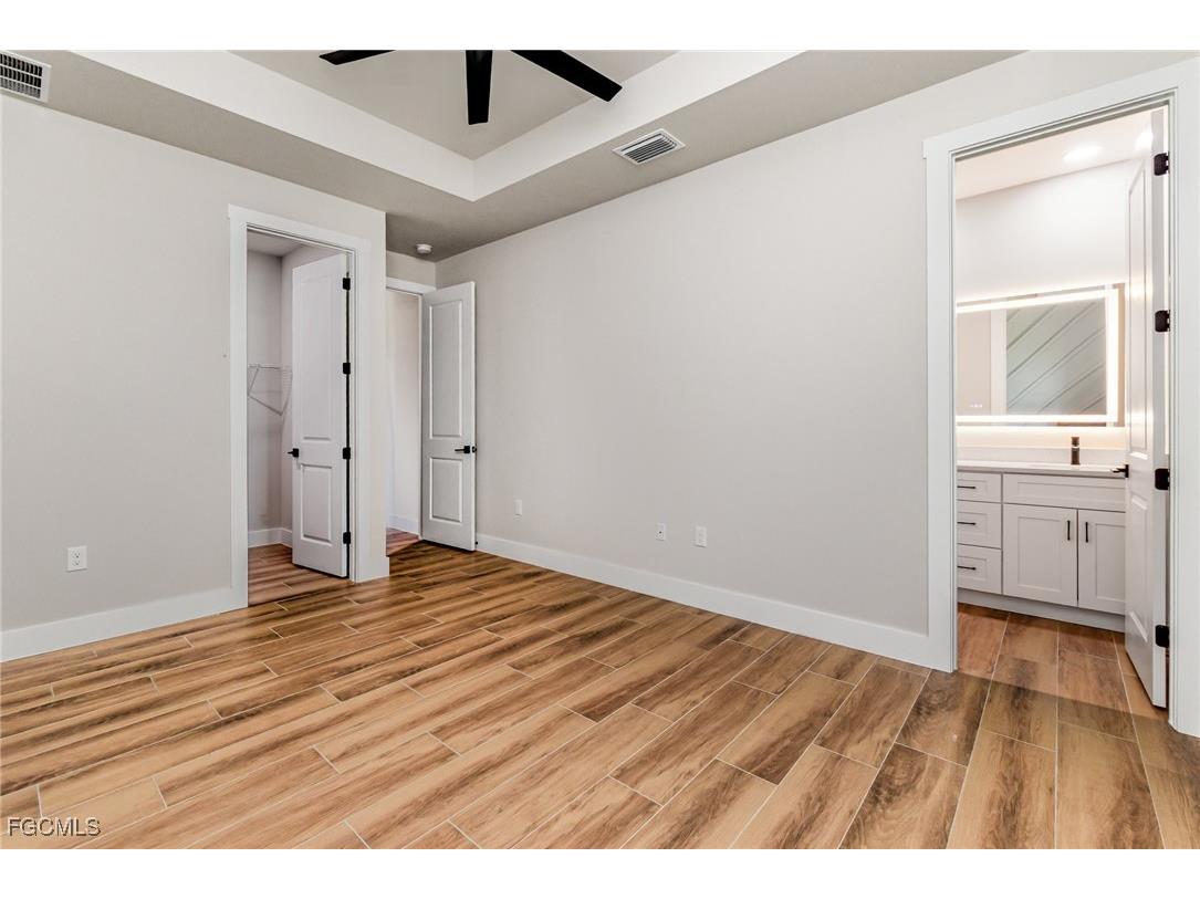 4157 NW 39th Avenue Cape Coral FL 33993 2025021033 image8