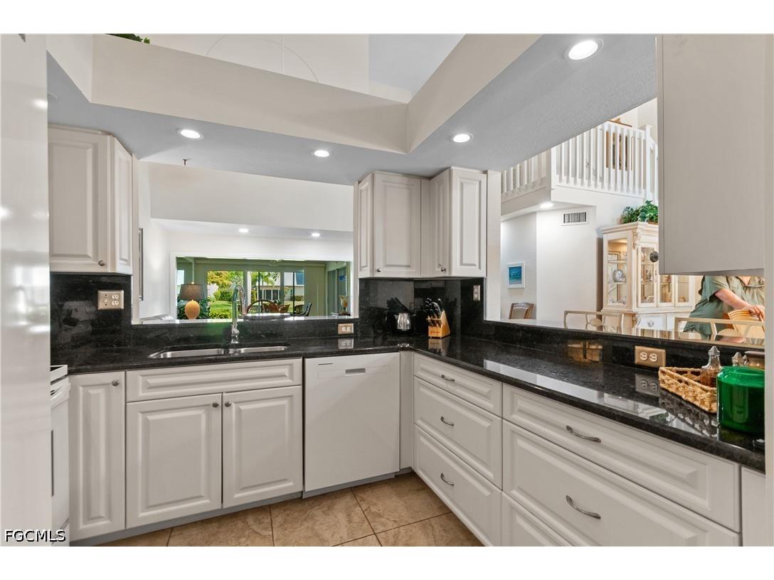 4158 Pensacola Avenue Estero FL 33928 2025019637 image16