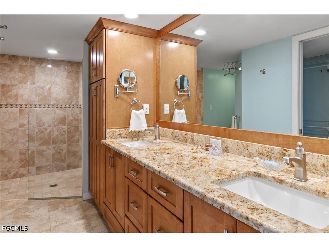 4158 Pensacola Avenue Estero FL 33928 2025019637 image20