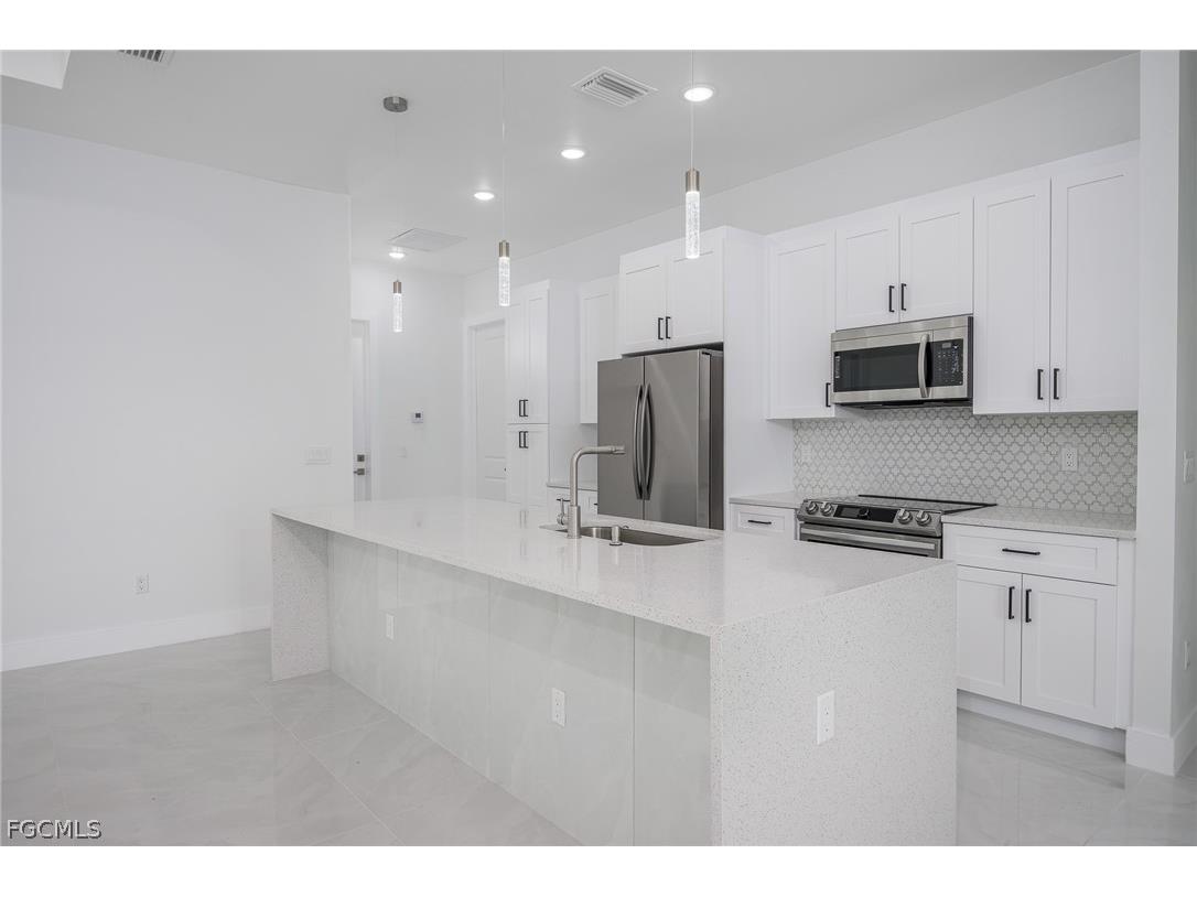 416 Abbott Avenue Lehigh Acres FL 33972 2026010825 image14