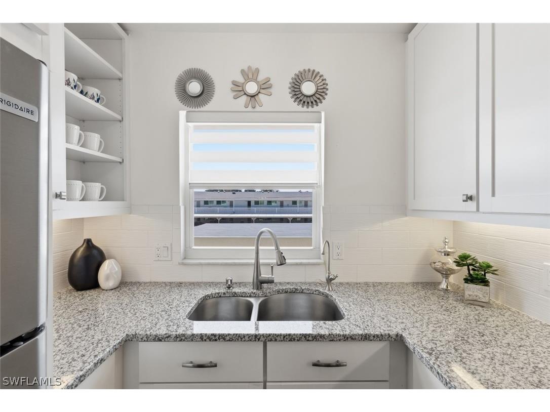 416 Broad Avenue S #H416 Naples FL 34102 226005901 image10